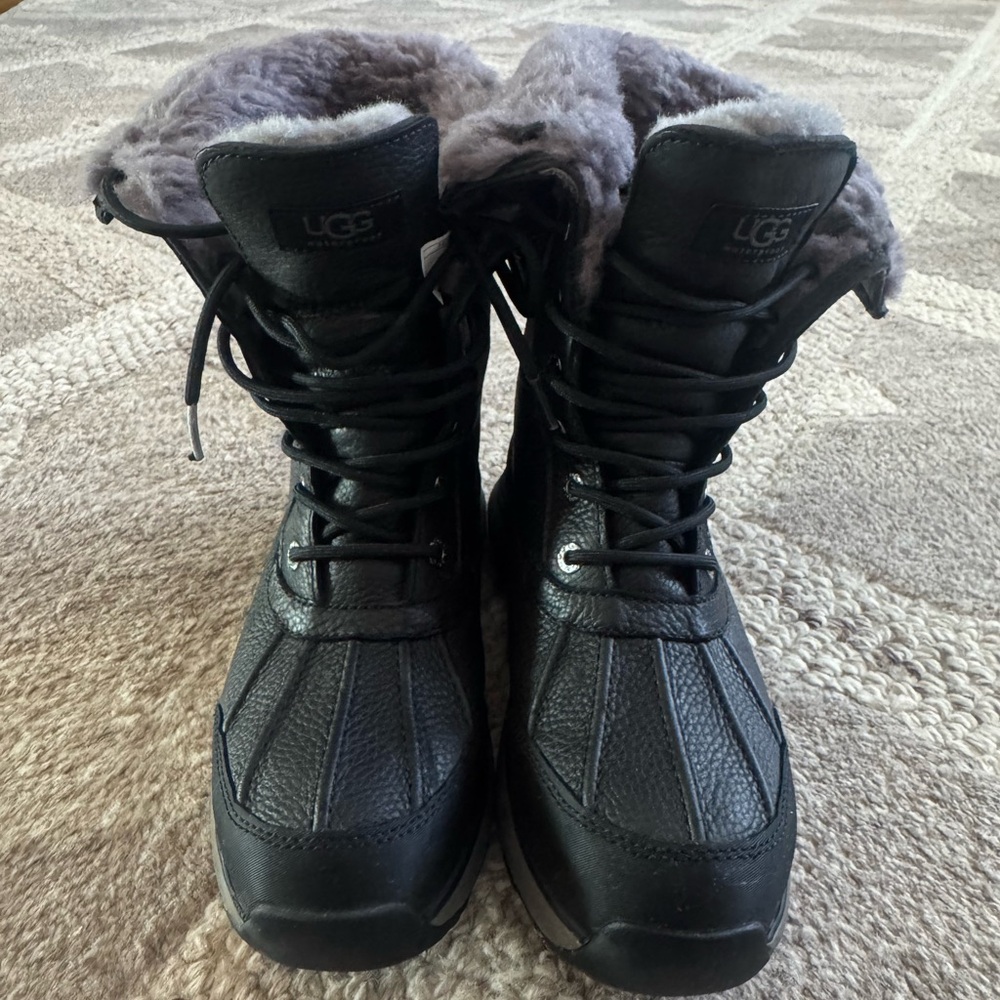 Women's UGG Adirondack Boot Iii